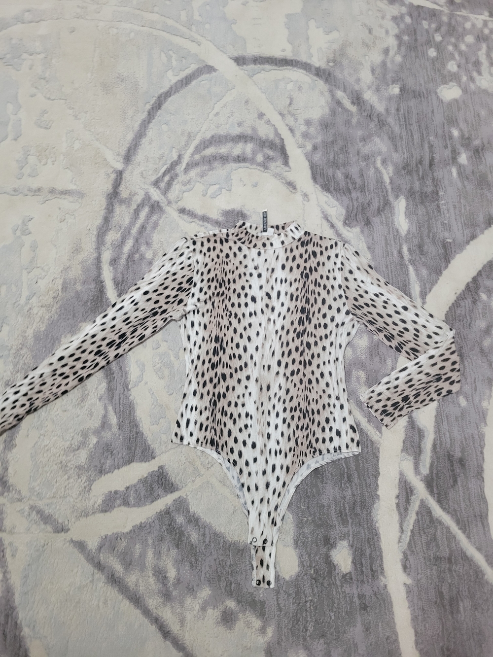 Forever New Black and White Animal-Print Long Sleeve Bodysuit